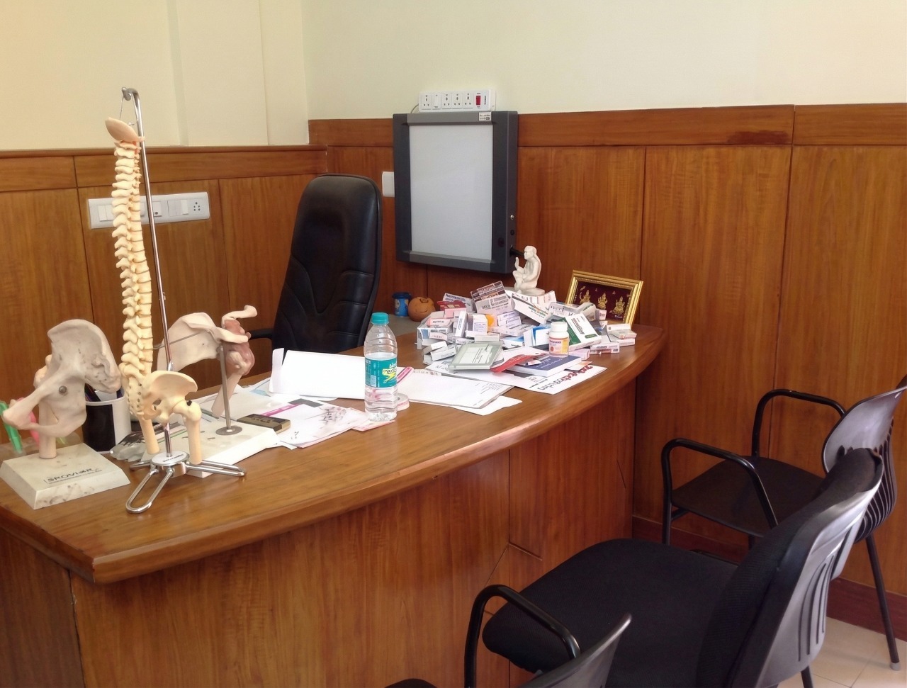 Rai Ortho Clinic Interior – Mangaluru